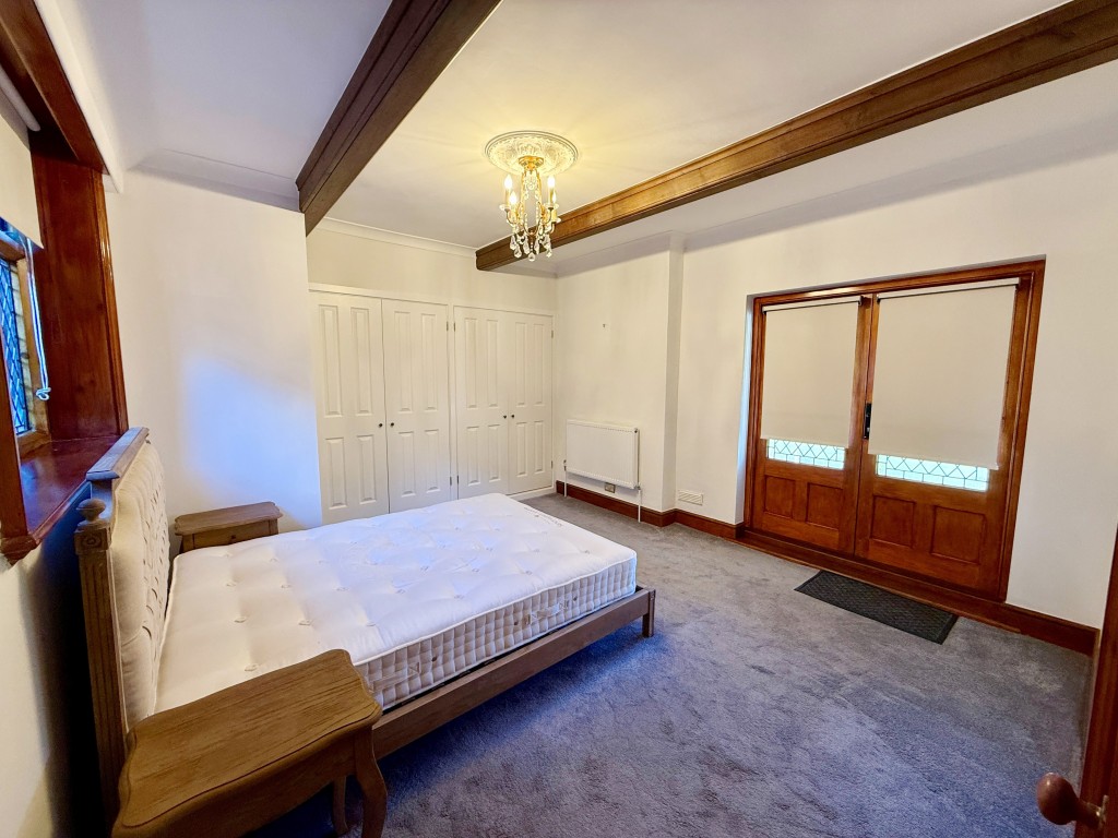 Lot: 149 - GROUND FLOOR APARTMENT - Bedroom 1